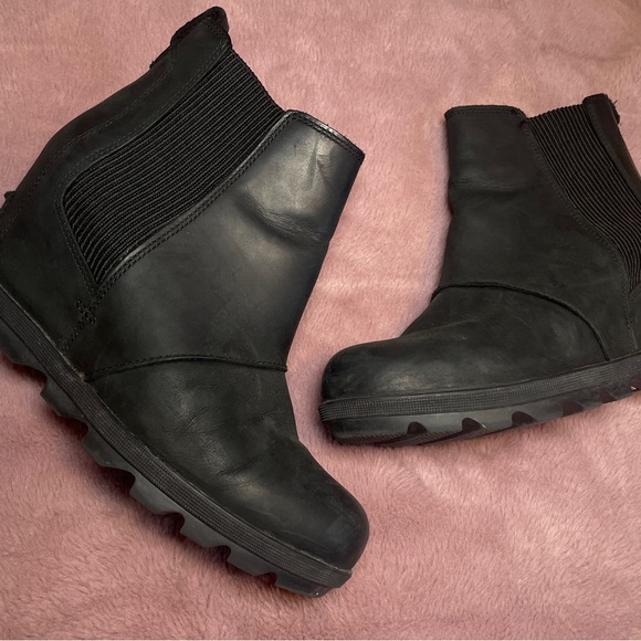 Sorel Joan Of Arctic II Wedge Chelsea Boot Black Womens Size 8.5 NL3022-010 - Picture 7 of 7